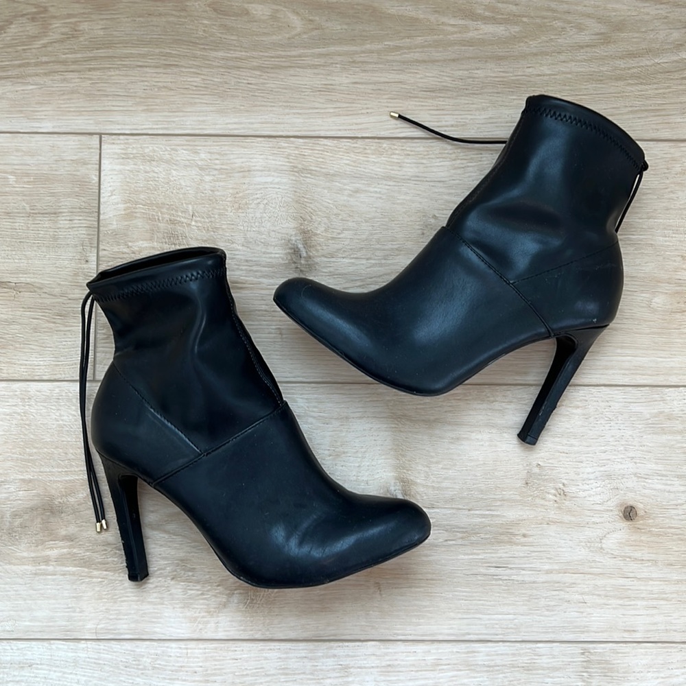Zara Heeled Booties